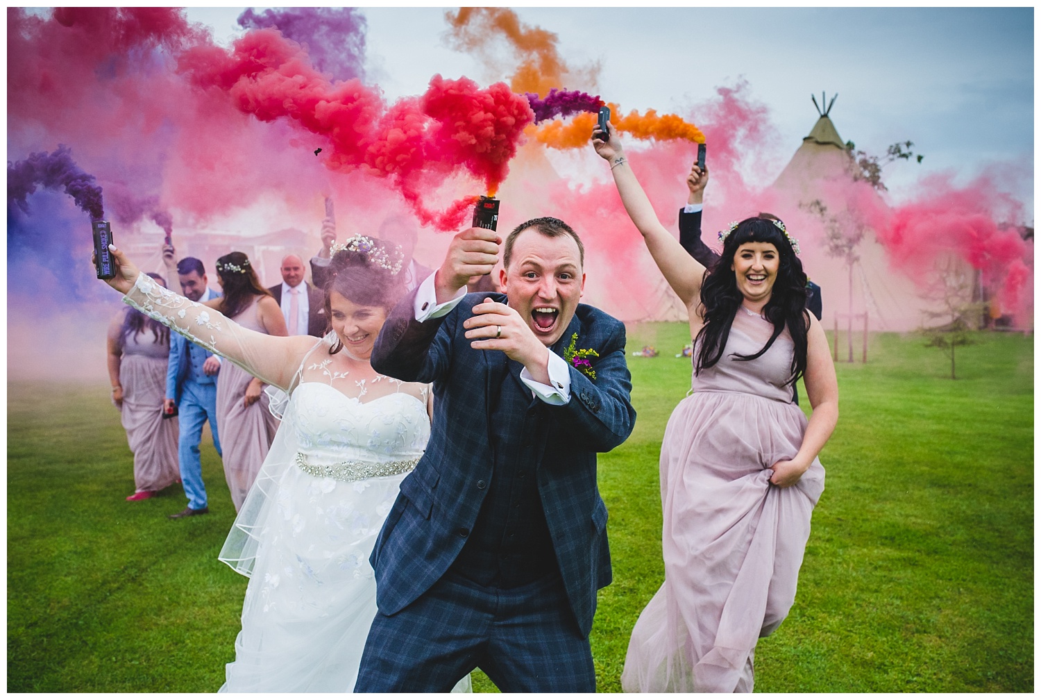 wedding with smoke bombs